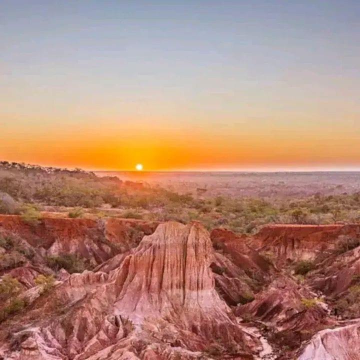 Sunset over Hell's Kitchen canyon, Marafa