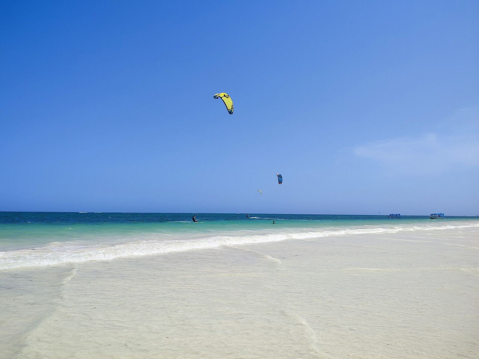 Kitesurfing off Diani Beach